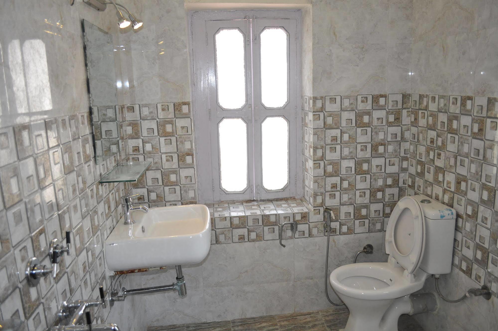 Hotel Kabli Hotel New Delhi